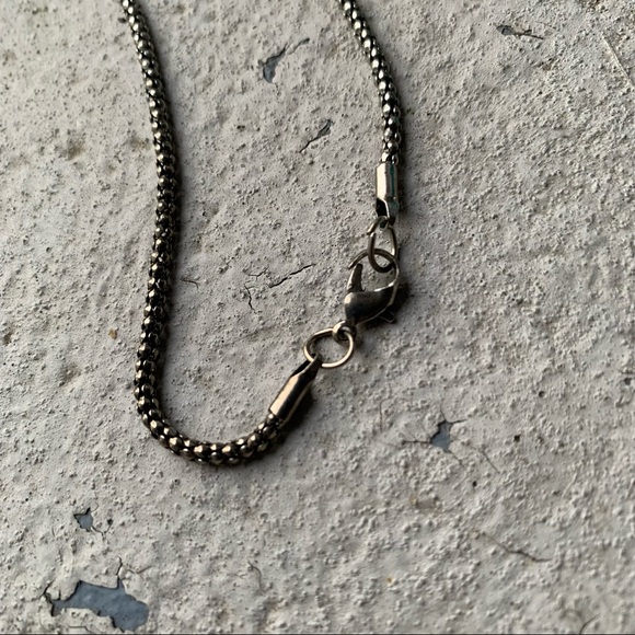 SOLD!!!Vintage metal pendant necklace with teardrop jewels - Picture 2 of 5